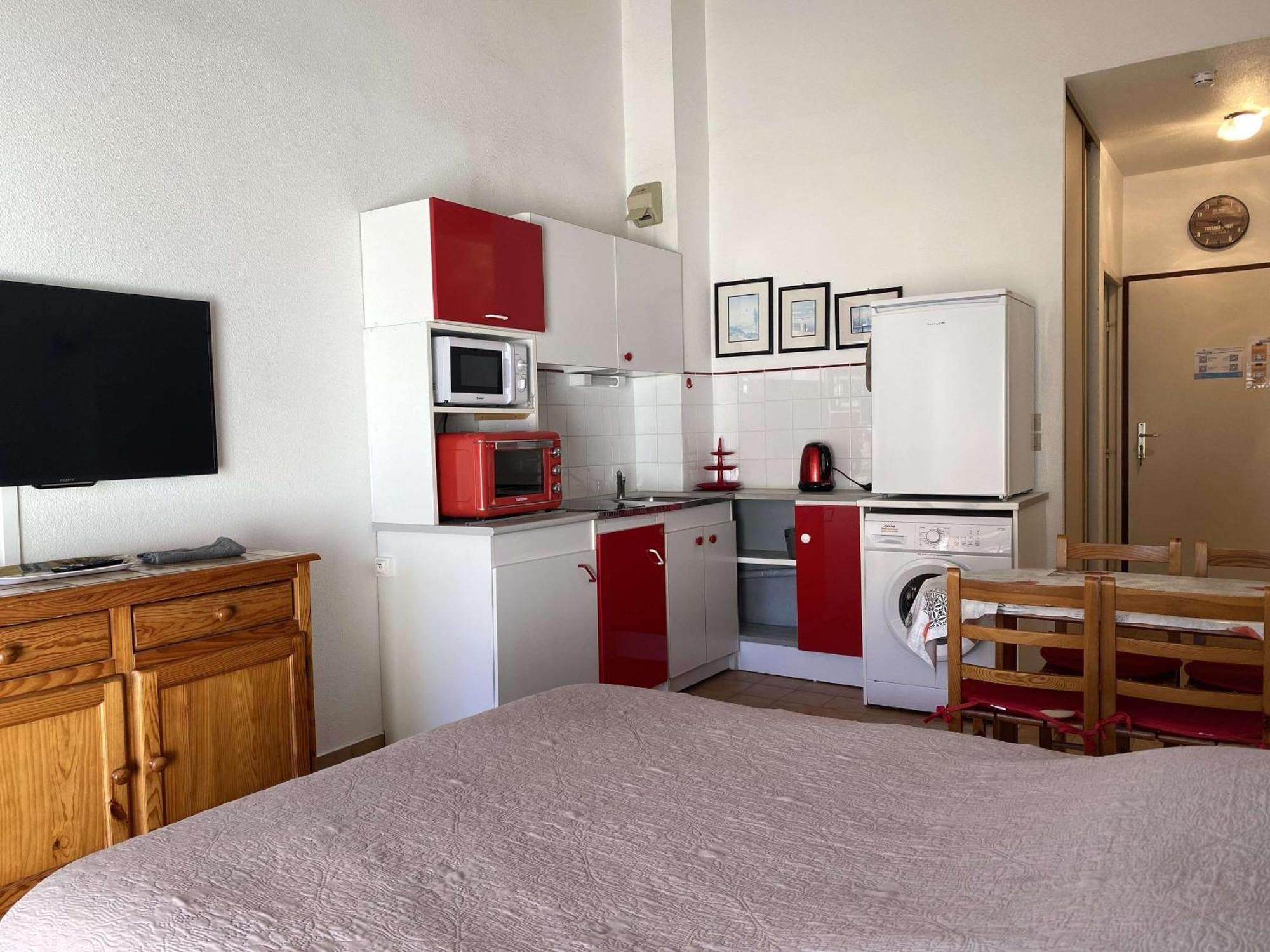 Studio Cosy Avec Terrasse, Parking, Proche Thermes - Balaruc-Les-Bains - Fr-1-553-89 Dış mekan fotoğraf